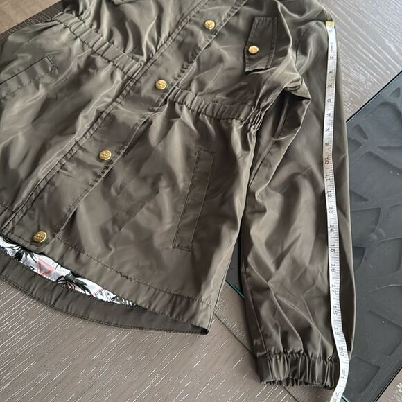 Limited Too Girl’s Size M10/12 Olive Green Lightweight Casual Jacket Zip Up NWOT - Picture 6 of 12